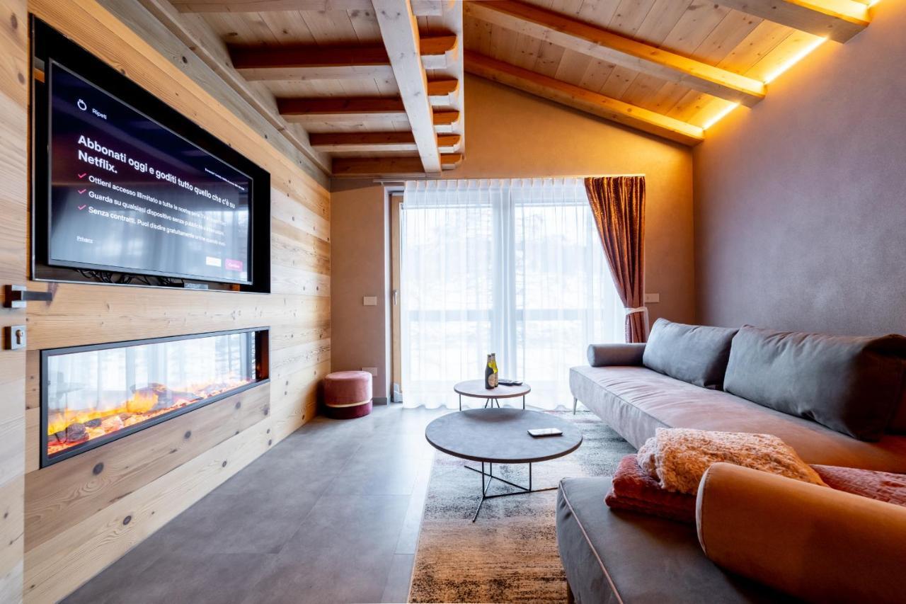 Chalet Imbosc'ché - B&B in beautiful surroundings Livigno Exterior foto